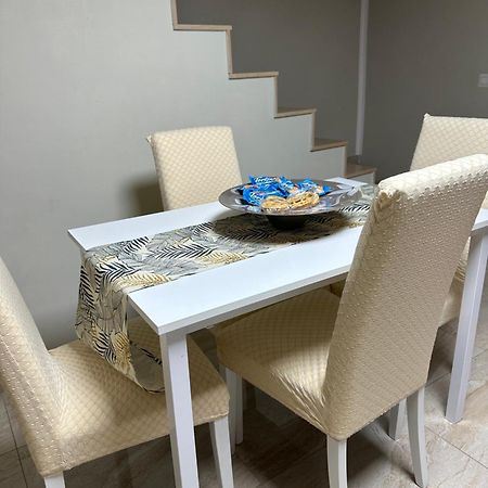 A.D.M Bed & Breakfast Наполи Екстериор снимка