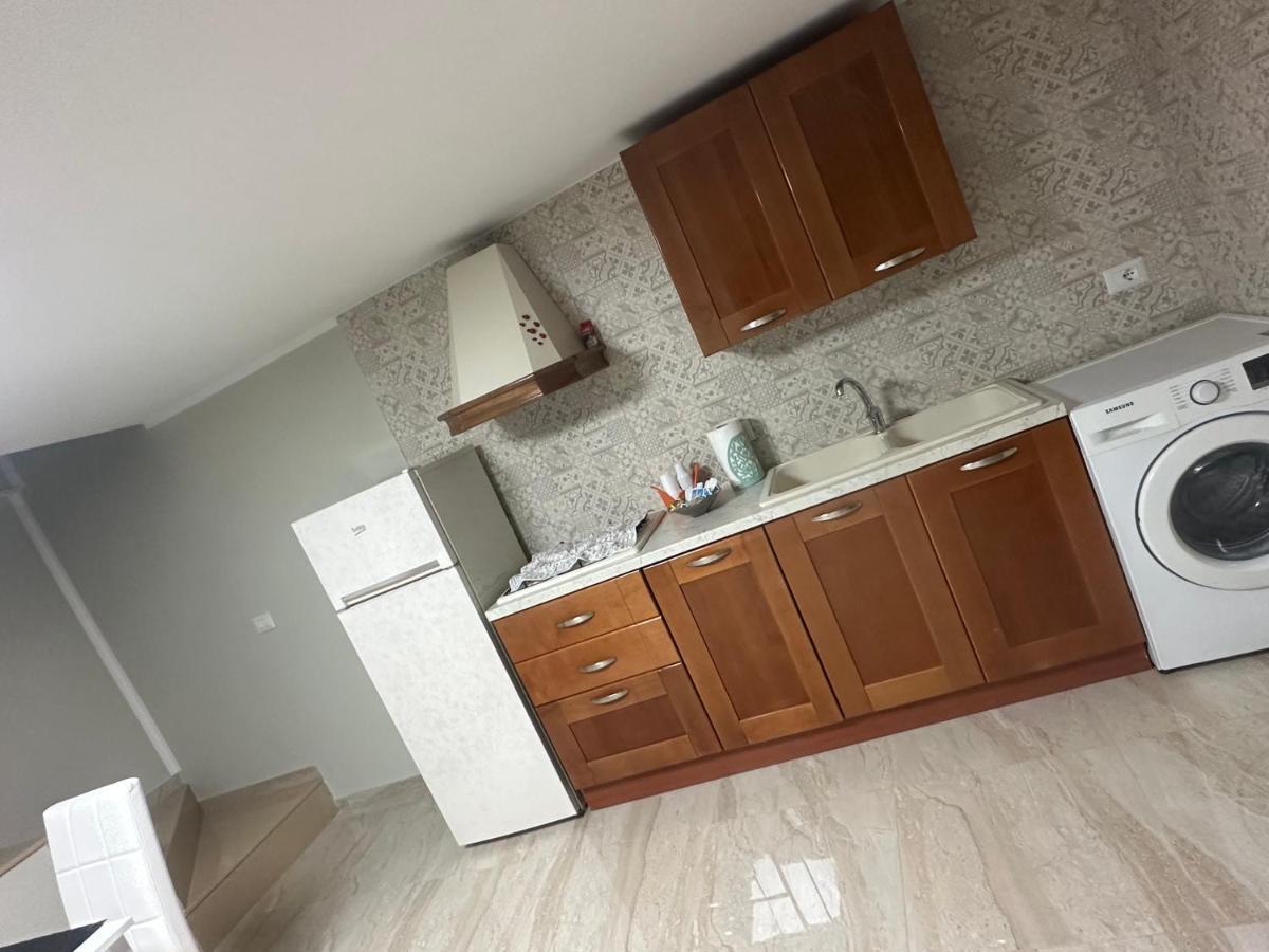 A.D.M Bed & Breakfast Наполи Екстериор снимка