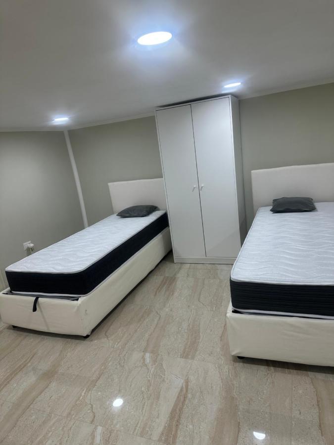 A.D.M Bed & Breakfast Наполи Екстериор снимка